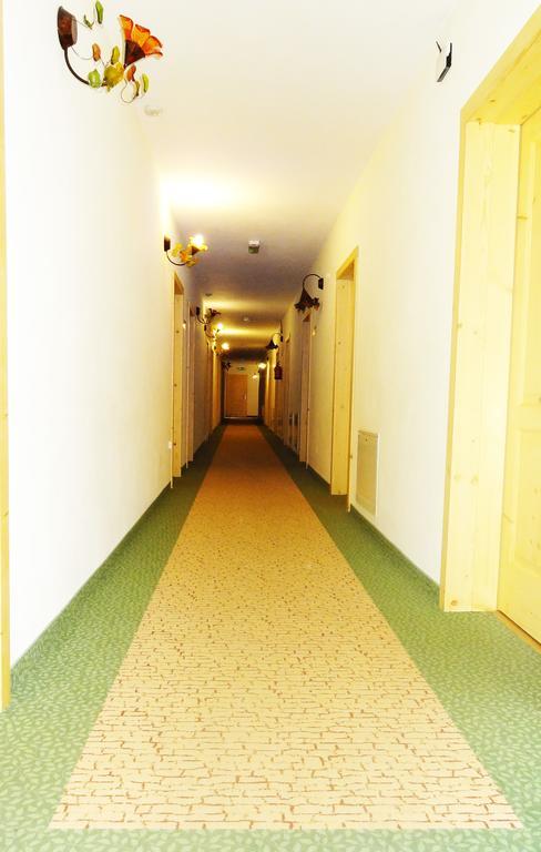 Pensjonat Tajemniczy Ogrod Frydman Exteriör bild